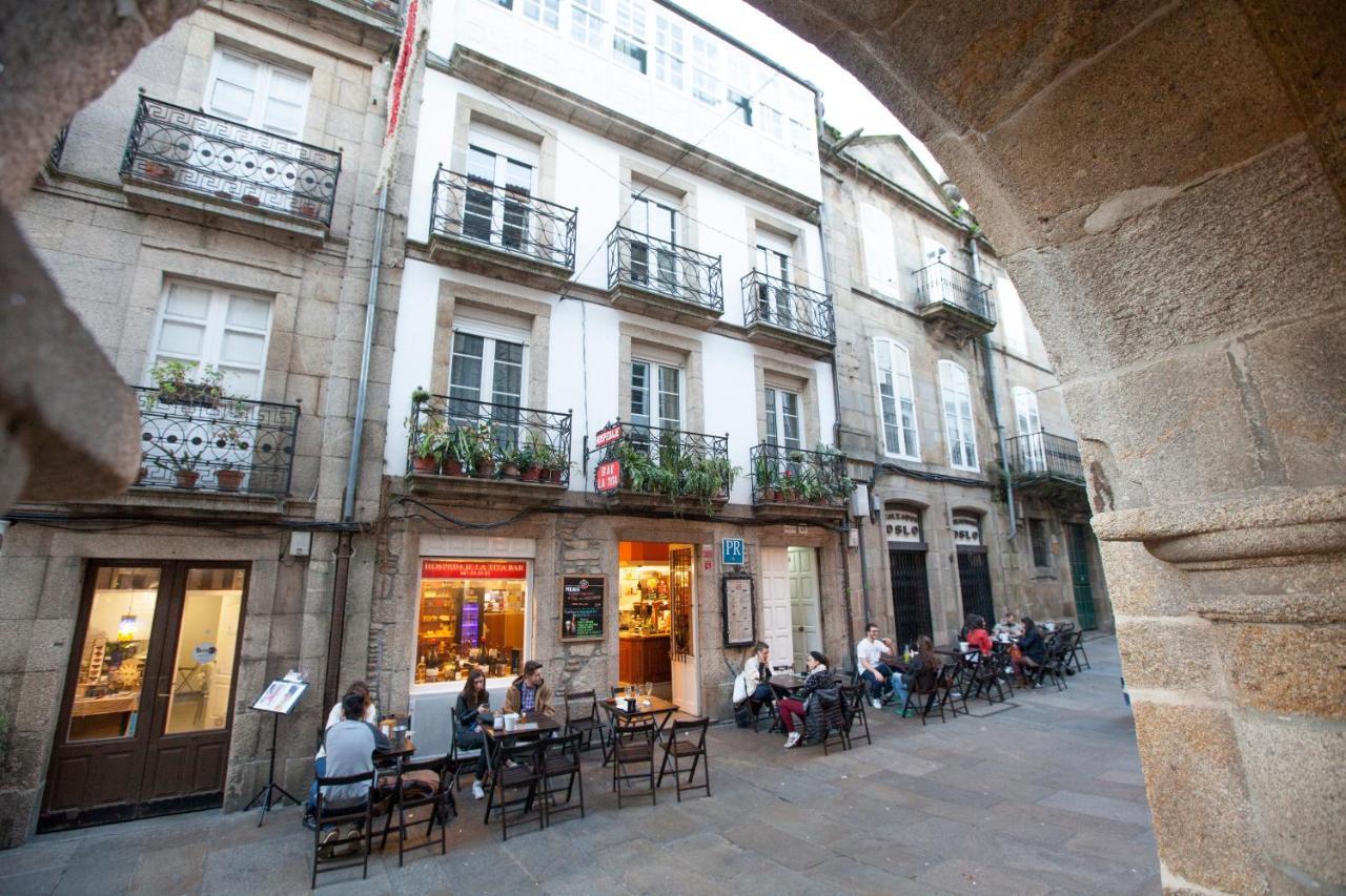 Oyo Hospedaje La Tita Santiago de Compostela Bagian luar foto